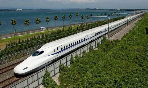 Tàu cao tốc Hà Nội - Sài Gòn 6 tiếng: Giấc mơ 60 tỷ USD, chờ 30 năm nữa