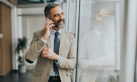 Trước khi bước sang tuổi 40, ai cũng nên bước ra khỏi vùng an toàn của mình một vài lần: Chấp nhận sự ổn định, bạn chặn đứng tiềm năng phát triển của chính mình