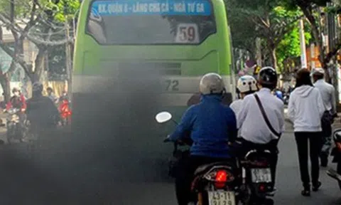 Thuế xăng lên kịch khung 8.000 đồng/lít: Chính phủ xin rút