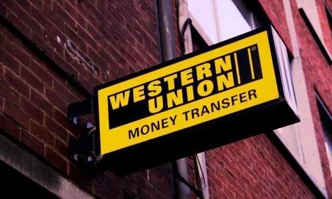 Đại gia Việt chuyển tiền ra nước ngoài thế nào?