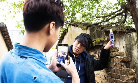 Chuyện lạ: Anh nông dân chăn lợn Trung Quốc kiếm 3.000 USD/tháng, có 5 triệu người theo dõi nhưng nổi tiếng không hề nhờ lợn