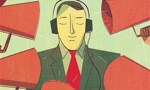 Thư của người cha tỷ phú gửi con trai: Tiền bạc ở một mức độ nào đó, ngang bằng với tôn nghiêm và tự do. Nhưng xin con đừng làm nô lệ của đồng tiền