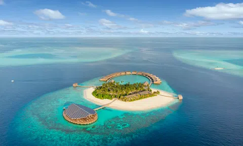 Cận cảnh hòn đảo sang trọng nhất thế giới, chỉ dành cho người lớn ở Maldives