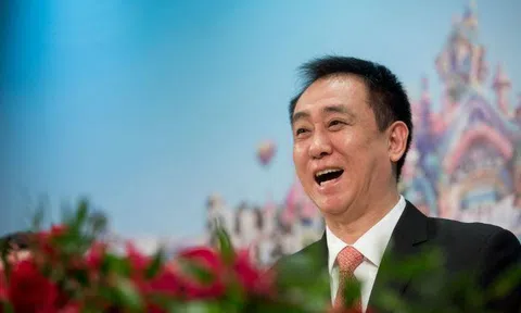 Từ tuổi thơ cơ cực đến tỷ phú 'chúa chổm' nổi danh