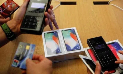 iPhone, BMW, Gucci... đồng loạt được giảm giá ở Trung Quốc