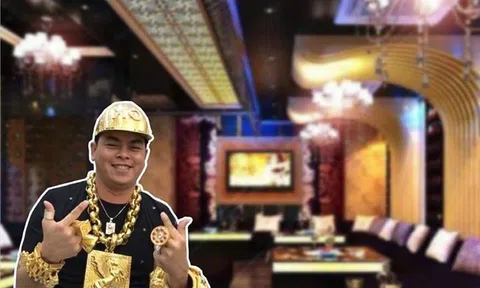 Phúc XO khoe có hơn 300 tỉ dù cha nợ ngân hàng, chạy xe tải kiếm tiền cho con