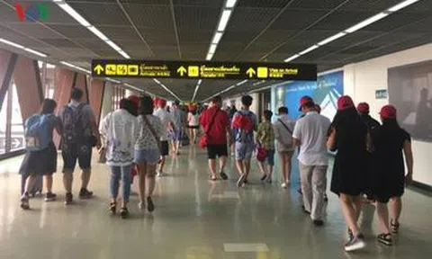 Kinh nghiệm du lịch: Nên đi tự túc hay mua tour?