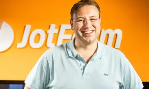 Vùi đầu vào công việc nhưng không gặt hái được thành công, vị CEO này đã đúc kết được bài học đáng suy ngẫm qua câu chuyện săn mồi của hai con cá sấu: Sức mạnh thần kì của việc “không làm gì”