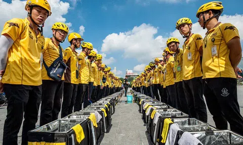 Năm nào cũng lỗ, không ngại quay lưng với Alibaba, công ty này vẫn trở thành đế chế ship đồ "khủng" nhất thế giới