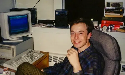 Các đại gia công nghệ khởi nghiệp từ năm bao nhiêu tuổi