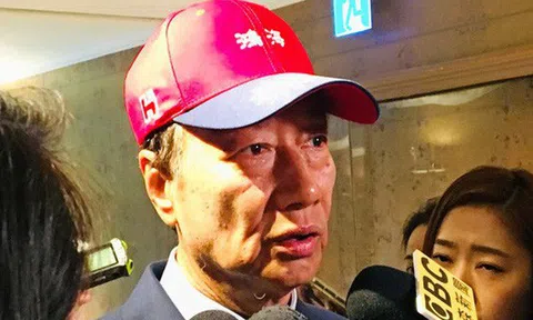 Phong cách quản lý "khác biệt" của tỷ phú lắp ráp Iphone tranh cử lãnh đạo Đài Loan