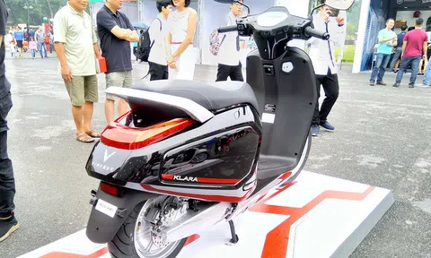 VinFast mạnh tay tặng 100 tỷ đồng cho người mua 15.000 xe máy điện Klara