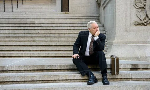 Bỏ vị trí CEO tại tập đoàn lớn, mang 8 tỷ đồng sang Việt Nam khởi nghiệp ở tuổi 50, ly dị 2 người vợ chỉ trong 5 năm, suýt phá sản, tôi nhận ra 7 bài học cay đắng