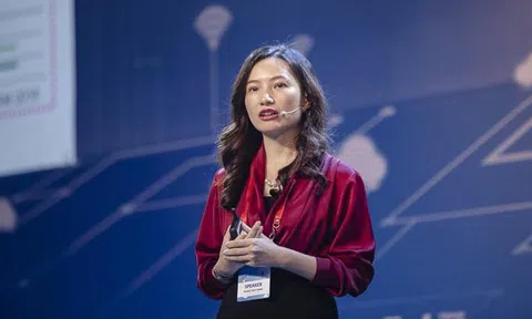 Kinh nghiệm quản trị của "nữ tướng" CBRE Dương Thùy Dung : Cố gắng không sa thải quá nhiều nhân viên, nói không với email tuyển dụng có tên kiểu "mơ-về-nơi-xa-lắm"