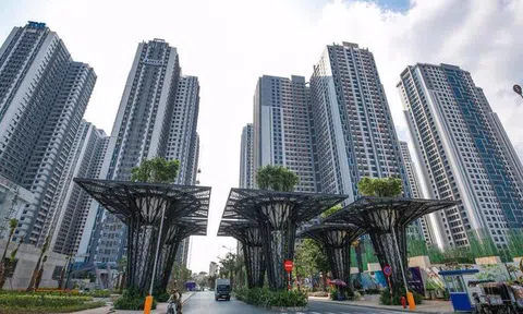 Tiền từ chứng khoán, vàng đang đổ mạnh vào bất động sản