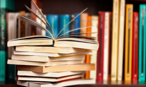 5 cuốn sách quý giá bạn nhất định phải đọc nếu muốn dẫn đầu trong công việc