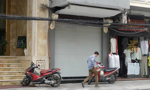 Sau ồn ào bán khăn lụa Trung Quốc, Khaisilk giờ ra sao?