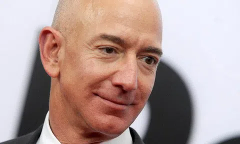 9 sự thật nổ não về sự giàu có tột cùng của CEO Amazon, Jeff Bezos