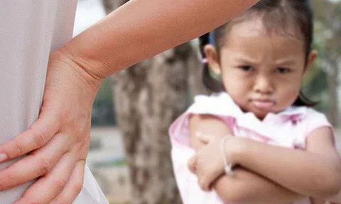 Chuyên gia nhi khoa cảnh báo: Trẻ xuất hiện 4 biểu hiện này chứng tỏ lớn lên EQ thấp, sau 6 tuổi khó sửa đổi