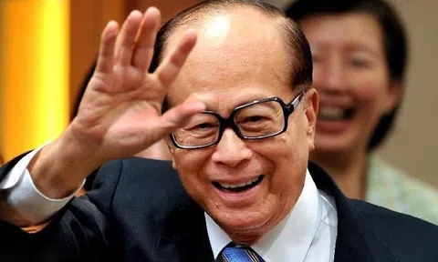 Tỷ phú địa ốc Lý Gia Thành bán dự án nhà đất cuối cùng ở Trung Quốc