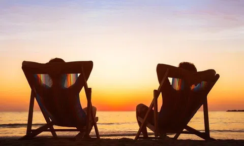 Ở tuổi 20 nỗ lực phấn đấu làm đủ 3 điều sau, đến năm 40 dù "không làm việc" vẫn có tiền về đầy túi, thu nhập tràn đầy