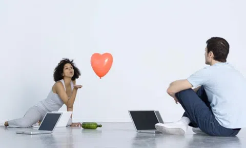 Nghiên cứu của ĐH Harvard: Người dùng ứng dụng hẹn hò trực tuyến như Tinder có nguy cơ rối loạn ăn uống cao gấp 16,2 lần, hẹn hò thôi mà sao khổ thế này?