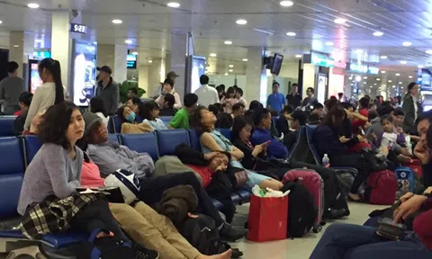 Chuyến bay bị chậm, làm sao để nhận tiền bồi thường?