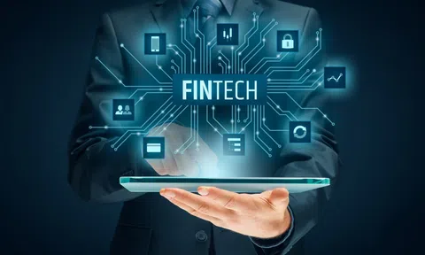 Kiến nghị nới 'room' ngoại cho ngân hàng và Fintech