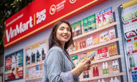 Bán lẻ truyền thống và thương mại điện tử: Offline đánh lên có thắng được online đánh xuống?