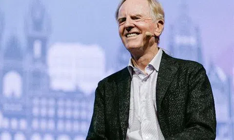 Cựu CEO John Sculley tiết lộ bài học đắt giá về thành công mà ông lĩnh hội được từ Steve Jobs và Bill Gates