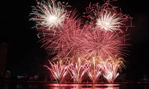 Tuyệt chiêu mua vé pháo hoa Đà Nẵng nhanh, gọn, rẻ