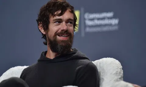 Ai sẽ phá vỡ thế độc tôn quảng cáo của Google và Facebook?