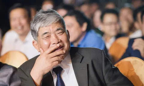 Yêu Rolls-Royce, thích hút thuốc lào, ăn mắm tôm, đại gia Lê Thanh Thản từng tuyên bố: "Mỗi doanh nghiệp đều có một cách bán hàng riêng, miễn sao không vi phạm pháp luật"