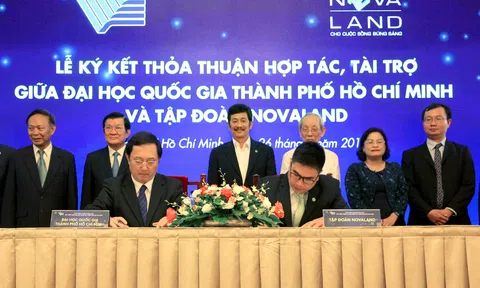 Quỹ phát triển Đại học Quốc gia TP.HCM tiếp nhận 10 tỷ đồng tài trợ từ tập đoàn Novaland