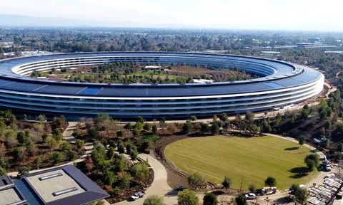 Trụ sở 'phi thuyền' Apple lọt top những tòa nhà đắt nhất thế giới