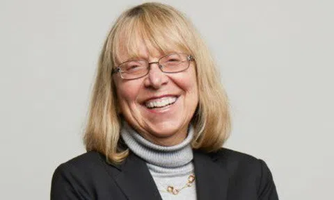 Mẹ của 1 giáo sư và 2 CEO thành công tiết lộ chìa khóa để nuôi dạy con nên người: Chỉ tóm gọn trong một từ