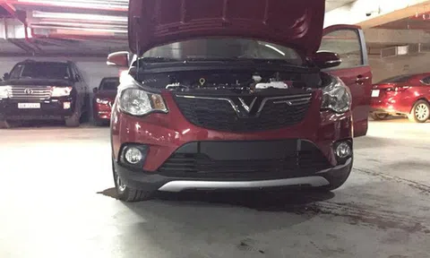 Thực hư chuyện khách hàng tố VinFast Fadil chảy dầu và cách giải quyết của hãng xe Việt