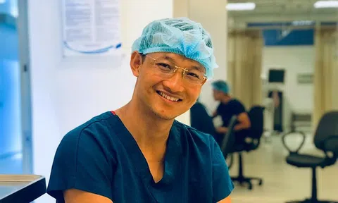 Ám ảnh hai mảnh đời ung thư, bác sĩ bệnh viện Việt Đức nhắn gửi: Bớt ăn đồ nướng, bớt ăn nhậu, bớt dùng đồ nhựa, bớt ngồi điều hòa và chủ động đi kiểm tra sức khỏe định kỳ!