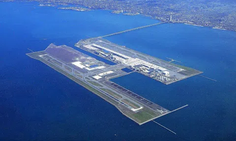 Sân bay quốc tế Kansai: sân bay đầu tiên xây trên biển, chịu được động đất và bão lớn