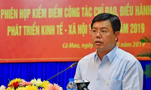 Chủ tịch Cà Mau Nguyễn Tiến Hải: Đừng làm việc chỉ để đến tháng nhận lương