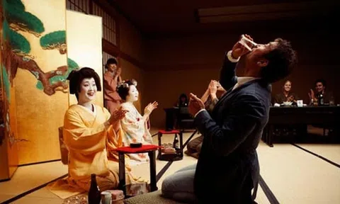 Luật bất thành văn trong công sở Nhật: Không biết nhậu thì đừng đòi tăng lương!