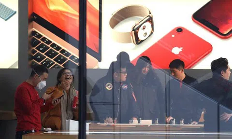 Trump có thể làm gì để ép các doanh nghiệp như Apple, Boeing rời Trung Quốc?