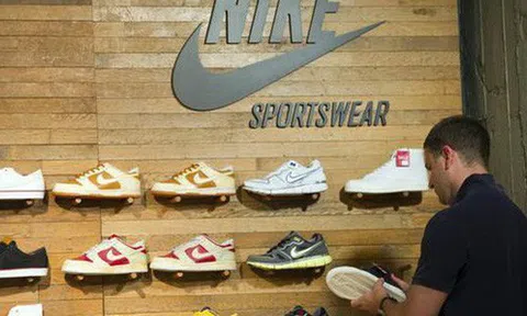 Nike trở thành công ty 100 tỷ USD như thế nào?