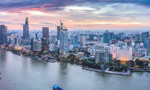 Đông Nam Á đồng loạt tăng trưởng thấp hơn dự báo - trừ Việt Nam