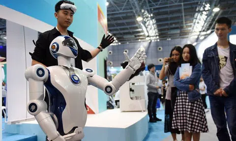 "Khát" nhân lực AI: 12 sinh viên chưa ra trường lương 6.000 USD/tháng, ĐH Bách Khoa mở luôn chuyên ngành AI, điểm đầu vào tối thiểu 27!