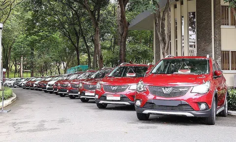 Vingroup hợp tác với FastGo tham gia thị trường xe công nghệ, cạnh tranh với Grab, Be, Mygo...