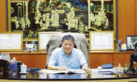 Ông Hàng Vay Chi - Chủ tịch Việt Hương Group: “Hãy tìm lợi nhuận cho khách hàng trước”