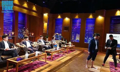 Starup trẻ Việt Nam với giày được làm từ bã cà phê và rác nhựa