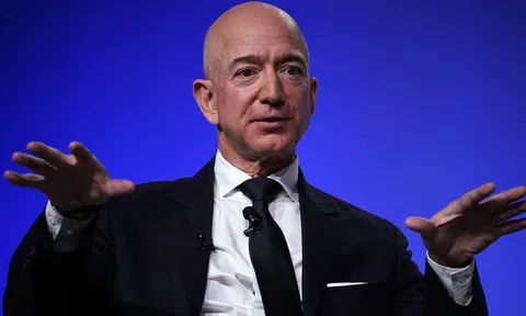 Cập nhật top 10 tỉ phú giàu nhất hành tinh: CEO Facebook lấy lại phong độ