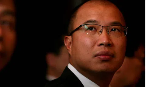 Chân dung vị Chủ tịch bí ẩn của Alpha King